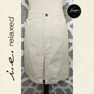 i.e. relaxed Light Khaki Casual Center Inverted Pleat Pencil Skirt Size 10